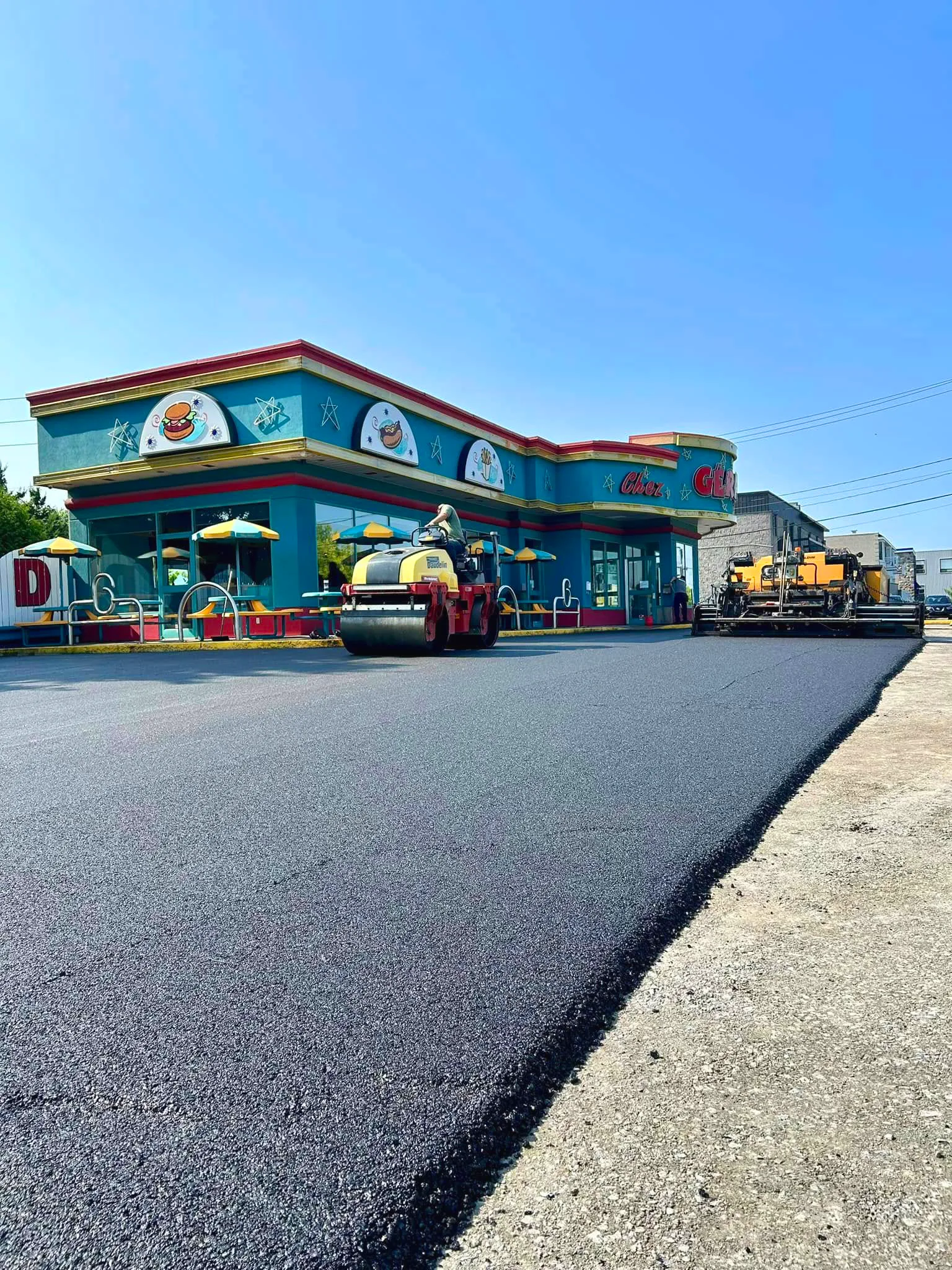 Pavage commercial à Sainte-Anne-des-Plaines